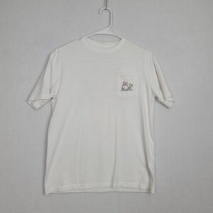 Vineyard Vines Graphic White short sleeve T-Shirt Large w/ small pocket in front